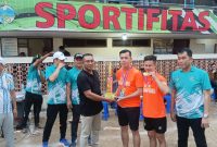Danramil 01/Taman Sari Mayor Inf Manatap Rajagukguk Hadiri Penutupan Turnamen Sepak Bola Kalbar Cup Piala Bergilir Dandim 0503/Jakarta Barat