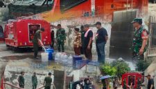 Bakti TNI AD Salurkan Bantuan Air Bersih kepada Warga Terdampak Kekeringan di Wilayah Koramil 01/Taman Sari