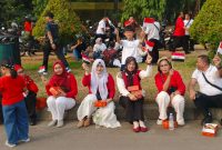 Persit KCK Ranting 2 Koramil 01/Taman Sari Hadiri Kunjungan Presiden Republik Arab Mesir ke Indonesia