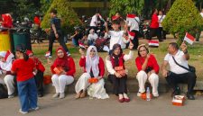 Persit KCK Ranting 2 Koramil 01/Taman Sari Hadiri Kunjungan Presiden Republik Arab Mesir ke Indonesia