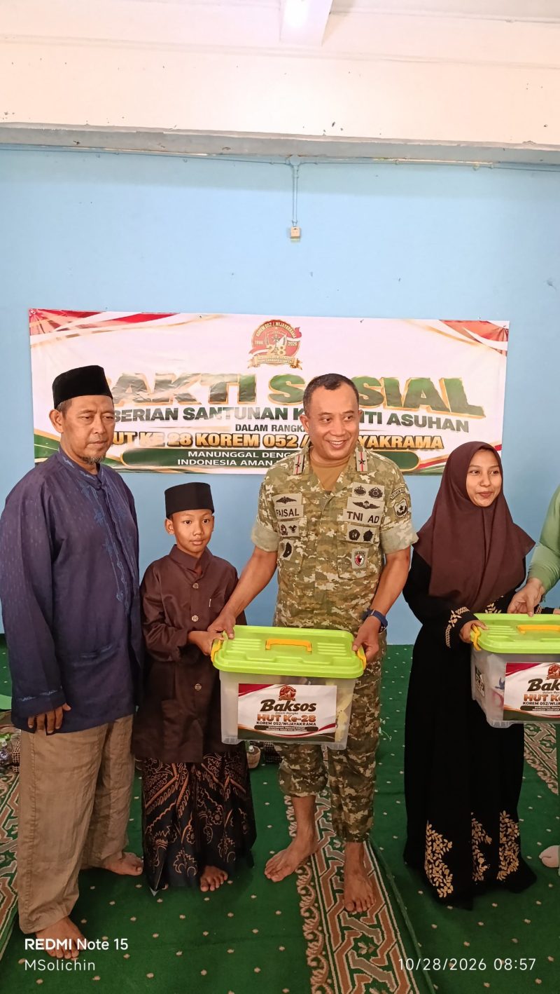 HUT Ke-28 Korem 052/Wkr, TNI Hadir Berbagi Asa dan Kebahagiaan Bersama Anak Yayasan Pondok Pesantren Yatim-Dhuafa Bahrul Ulum