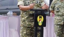 Pangdam Jaya/Jayakarta Letjen TNI Deddy Suryadi, S.I.P., M.Si., mendampingi Kepala Staf Angkatan Darat (Kasad) Jenderal TNI Tandyo Budi Revita, S.I.P., M.H., meninjau marshalling area Yonif TP 204/Purnawarman dan Yonif TP 205/Gandamana